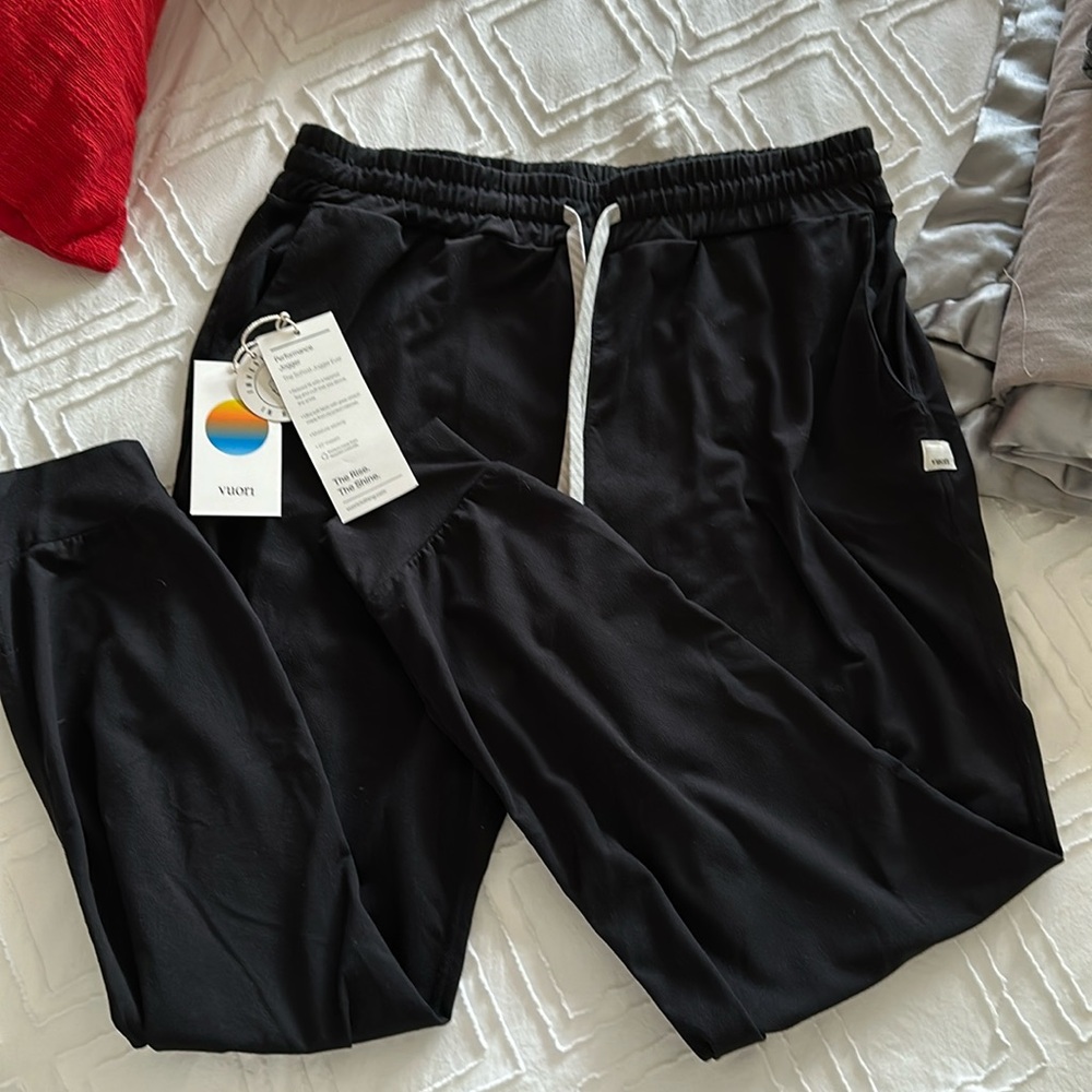 Vuori Performance Jogger